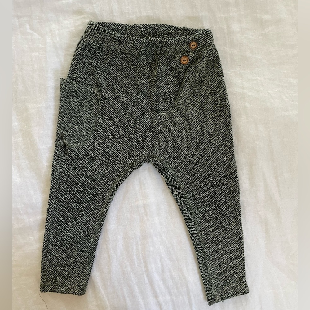 Zara tweed skinny leg pant size 18-24 months in excellent condition!